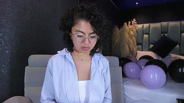 Snapshot of Amareto_ chatting on 1, 3, 2025 Amareto online show from 1, 3, 2025