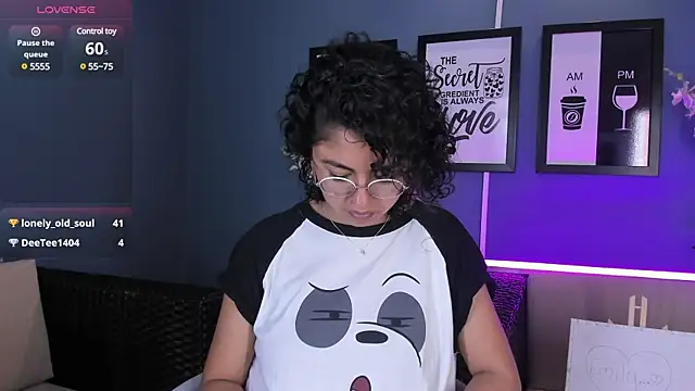 Snapshot of Amareto_ chatting on 4, 3, 2025 Amareto online show from 4, 3, 2025