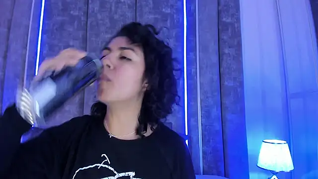 Snapshot of Amareto_ chatting on 7, 3, 2025 Amareto online show from 7, 3, 2025