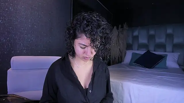 Snapshot of Amareto_ chatting on 8, 3, 2025 Amareto online show from 8, 3, 2025