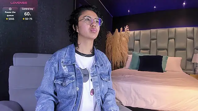 Snapshot of Amareto_ chatting on 9, 3, 2025 Amareto online show from 9, 3, 2025