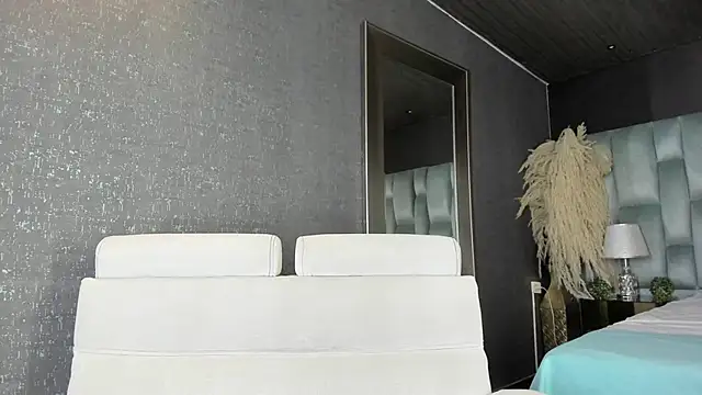 Snapshot of Amareto_ chatting on 12, 9, 2025 Amareto online show from 12, 9, 2025