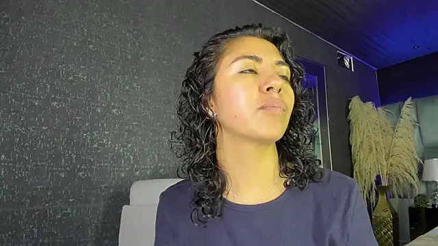 Snapshot of Amareto_ chatting on 26, 11, 2025 Amareto online show from 26, 11, 2025