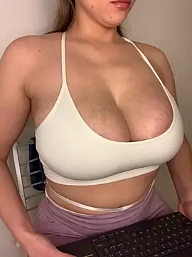 Snapshot of Nayafreaky chatting on 19, 1, 2025 Nayafreaky online show from 19, 1, 2025