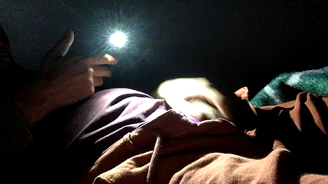 Snapshot of molozeb chatting on 24, 9, 2025 molozeb online show from 24, 9, 2025