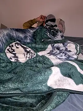 Snapshot of molozeb chatting on 12, 10, 2025 molozeb online show from 12, 10, 2025