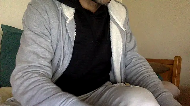 Snapshot of molozeb chatting on 29, 10, 2025 molozeb online show from 29, 10, 2025