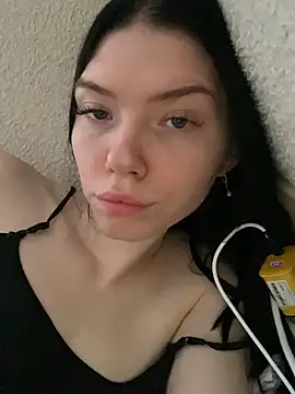 Snapshot of Lisaaa_Alisa chatting on 5, 2, 2025 Lisaaa Alisa online show from 5, 2, 2025