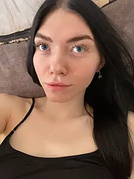 Snapshot of Lisaaa_Alisa chatting on 11, 2, 2025 Lisaaa Alisa online show from 11, 2, 2025