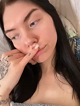 Snapshot of Lisaaa_Alisa chatting on 6, 3, 2025 Lisaaa Alisa online show from 6, 3, 2025