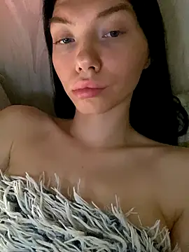 Snapshot of Lisaaa_Alisa chatting on 6, 10, 2025 Lisaaa Alisa online show from 6, 10, 2025
