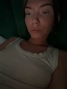 Lisaaa Alisa online show from 9, 4, 2026