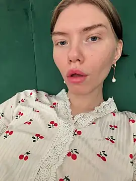 Lisaaa Alisa online show from 19, 5, 2026
