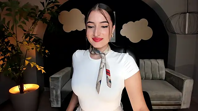 Snapshot of DominiqueVega chatting on 26, 2, 2025 DominiqueVega online show from 26, 2, 2025