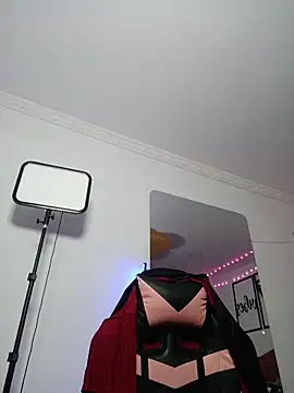 Marie Mature online show from 5, 3, 2026