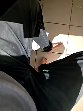 Snapshot of Lorent6969 chatting on 5, 4, 2026 Lorent6969 online show from 5, 4, 2026