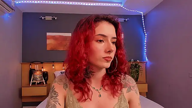 LiliJones  online show from 11, 1, 2025