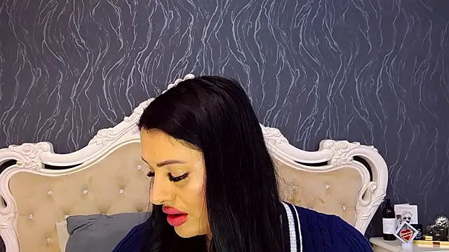 Lauren Saint online show from 25, 11, 2025