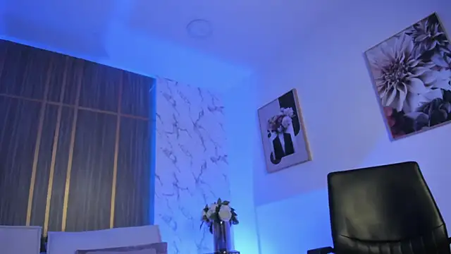 Dollar-girl online show from 18, 3, 2026