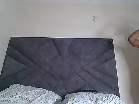 Snapshot of sweet_messy chatting on 9, 6, 2026 sweet messy online show from 9, 6, 2026