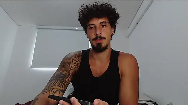 Snapshot of milkoffe chatting on 19, 2, 2026 milkoffe online show from 19, 2, 2026