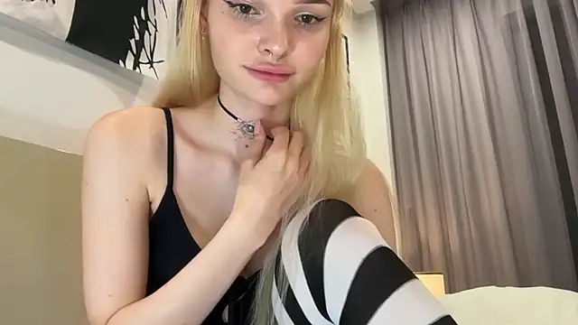 Snapshot of alpraz0lam chatting on 7, 12, 2024 alpraz0lam online show from 7, 12, 2024