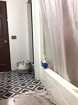 SidneyRaee online show from 22, 10, 2025