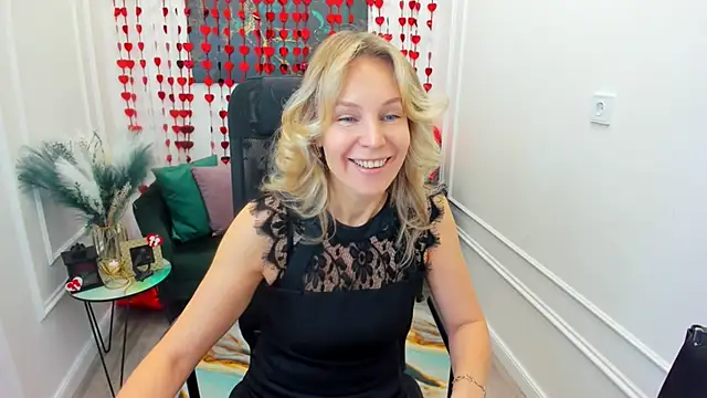 Sinty Devis online show from 10, 2, 2026