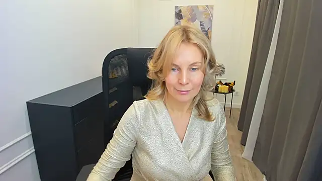 Snapshot of Sinty_Devis chatting on 14, 3, 2026 Sinty Devis online show from 14, 3, 2026