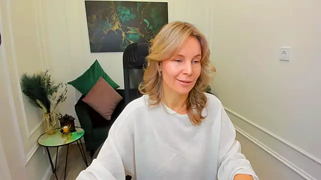 Snapshot of Sinty_Devis chatting on 16, 4, 2026 Sinty Devis online show from 16, 4, 2026