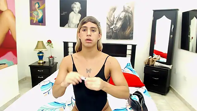 Snapshot of VeronicaReynolds chatting on 20, 2, 2025 VeronicaReynolds online show from 20, 2, 2025