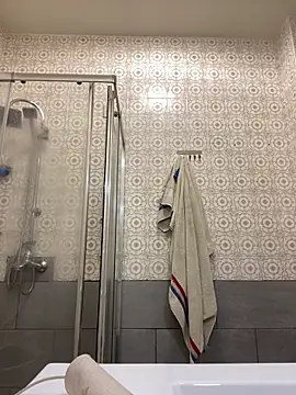 Snapshot of BostonGeorge27 chatting on 7, 2, 2025 BostonGeorge27 online show from 7, 2, 2025