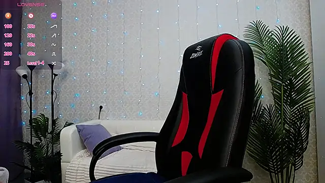 Camelia Lillie online show from 12, 11, 2025