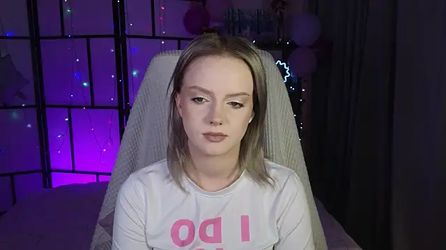 Snapshot of ImBonBon chatting on 8, 6, 2026 ImBonBon online show from 8, 6, 2026