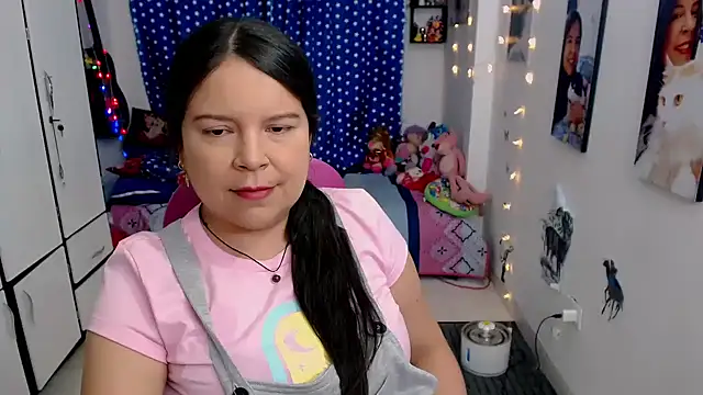 Snapshot of claryssa_ chatting on 17, 1, 2025 claryssa online show from 17, 1, 2025