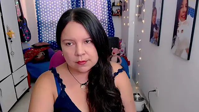 Snapshot of claryssa_ chatting on 22, 11, 2025 claryssa online show from 22, 11, 2025