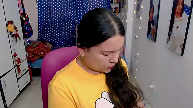 Snapshot of claryssa_ chatting on 9, 1, 2026 claryssa online show from 9, 1, 2026