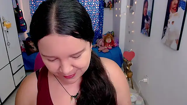 Snapshot of claryssa_ chatting on 4, 3, 2026 claryssa online show from 4, 3, 2026