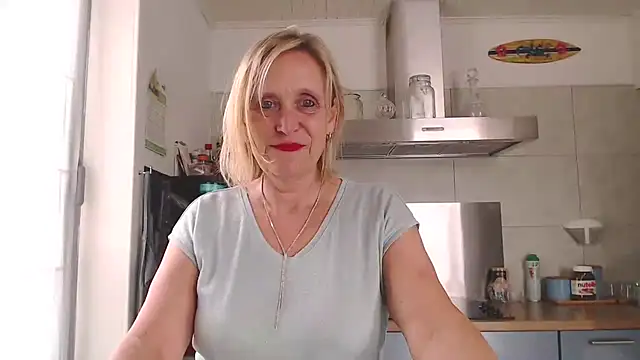 legalyblond online show from 9, 6, 2026