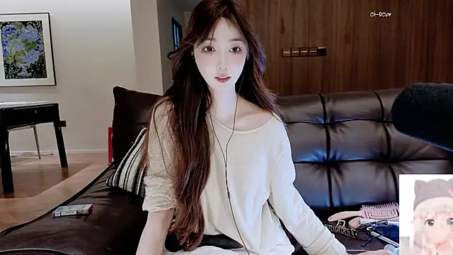 Snapshot of -Aricia- chatting on 18, 5, 2026 -Aricia- online show from 18, 5, 2026