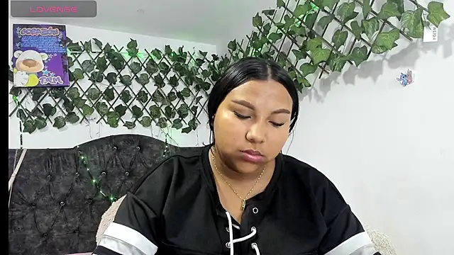 PaulinaSwan online show from 5, 1, 2026