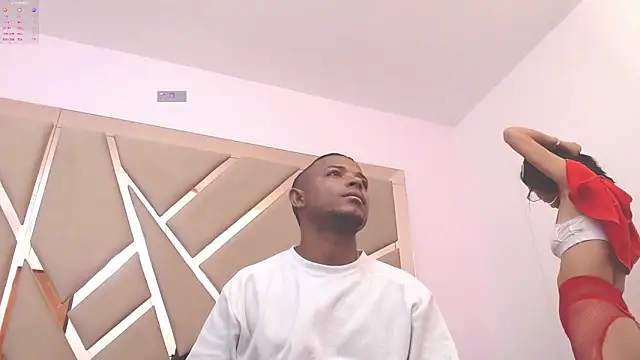 Snapshot of you_and_i9 chatting on 18, 12, 2025 you and i9 online show from 18, 12, 2025