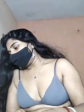 Snapshot of Luv_Adite20 chatting on 7, 10, 2025 Luv Adite20 online show from 7, 10, 2025