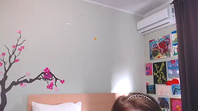 genialwomen online show from 23, 12, 2024