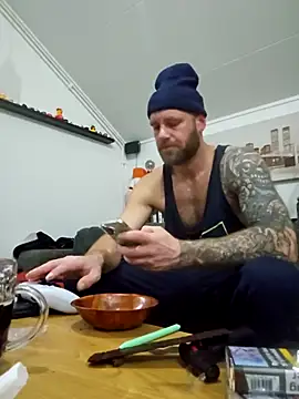 eltoulou online show from 19, 12, 2025