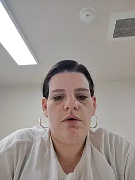 BeckiTooSweet online show from 12, 9, 2025