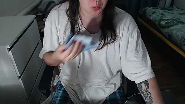 EvaMiron online show from 9, 9, 2025