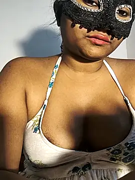 FANTASY QUEEN 07 online show from 12, 4, 2026