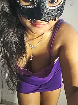 Snapshot of FANTASY_QUEEN_07 chatting on 14, 6, 2026 FANTASY QUEEN 07 online show from 14, 6, 2026