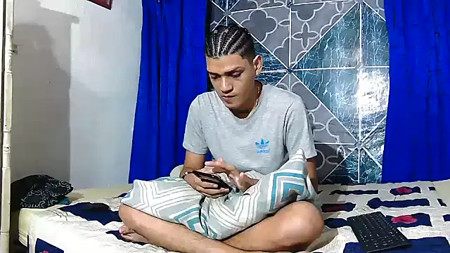 Snapshot of Samuelsince chatting on 16, 9, 2025 Samuelsince online show from 16, 9, 2025